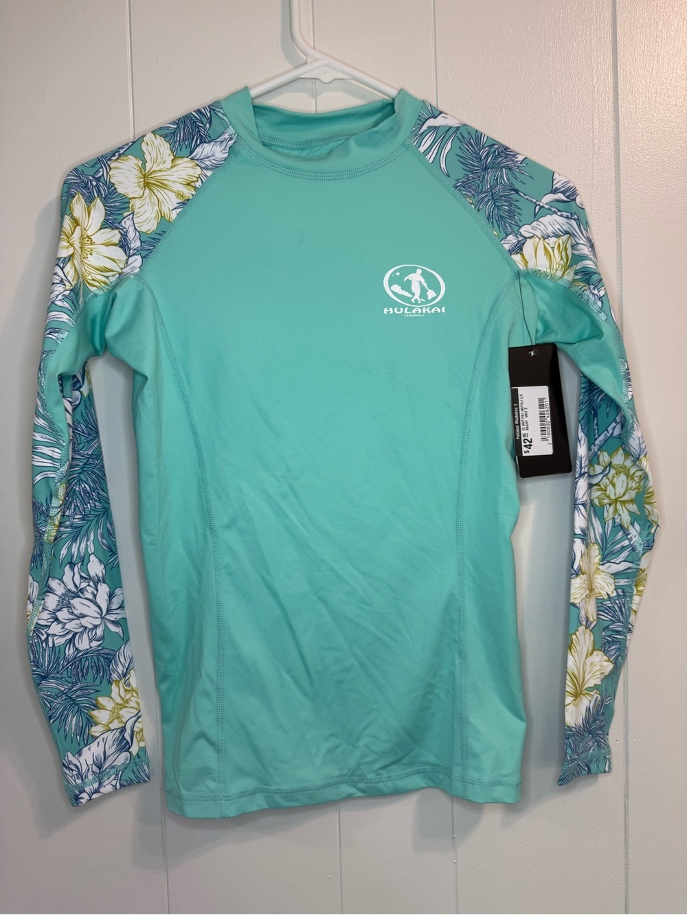 NWT Hulakai Waikoloa Rashguard Woman’s Small swim swimsuit, UV Protection